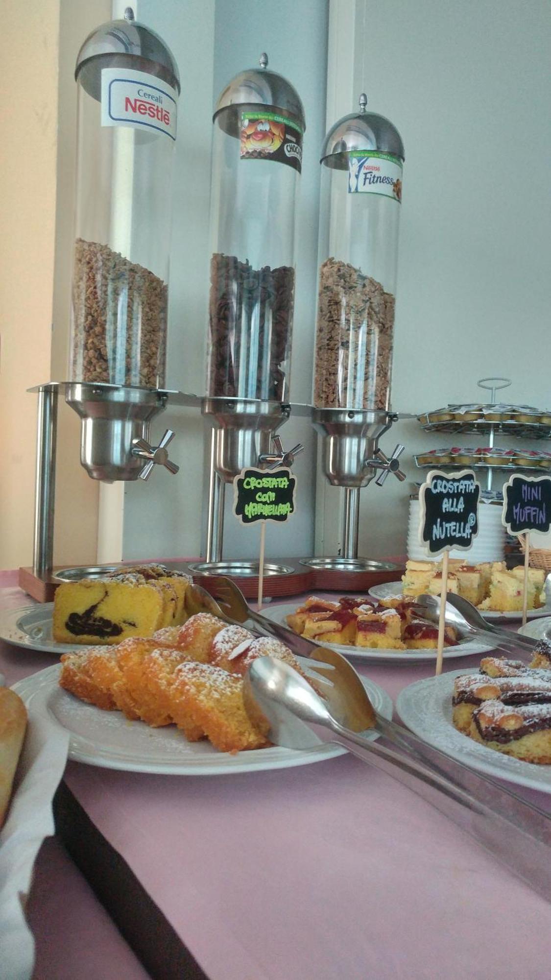 La Perla B&B Hotel Розето-дельи-Абруцци Экстерьер фото